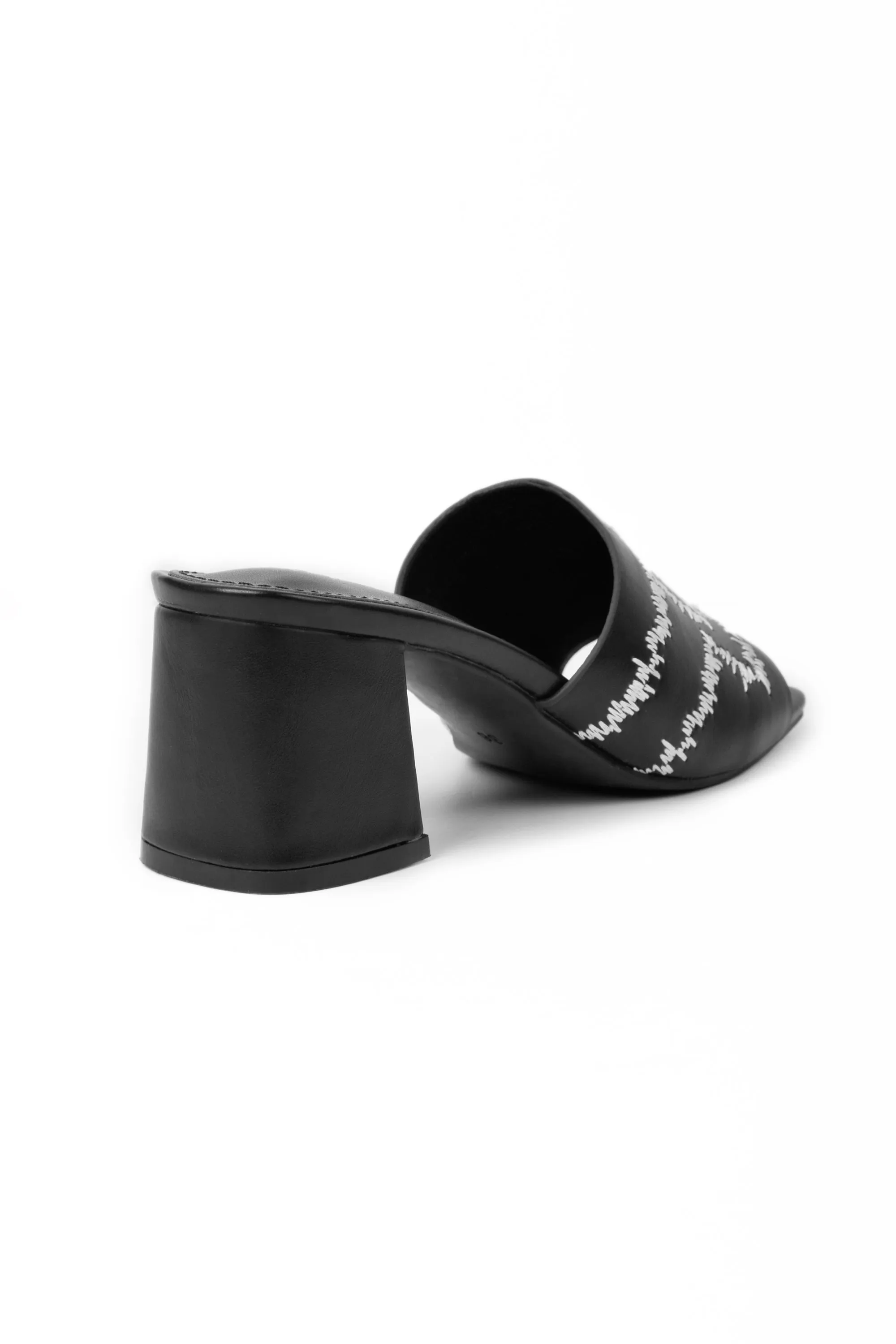 01-4772 Heel Mule