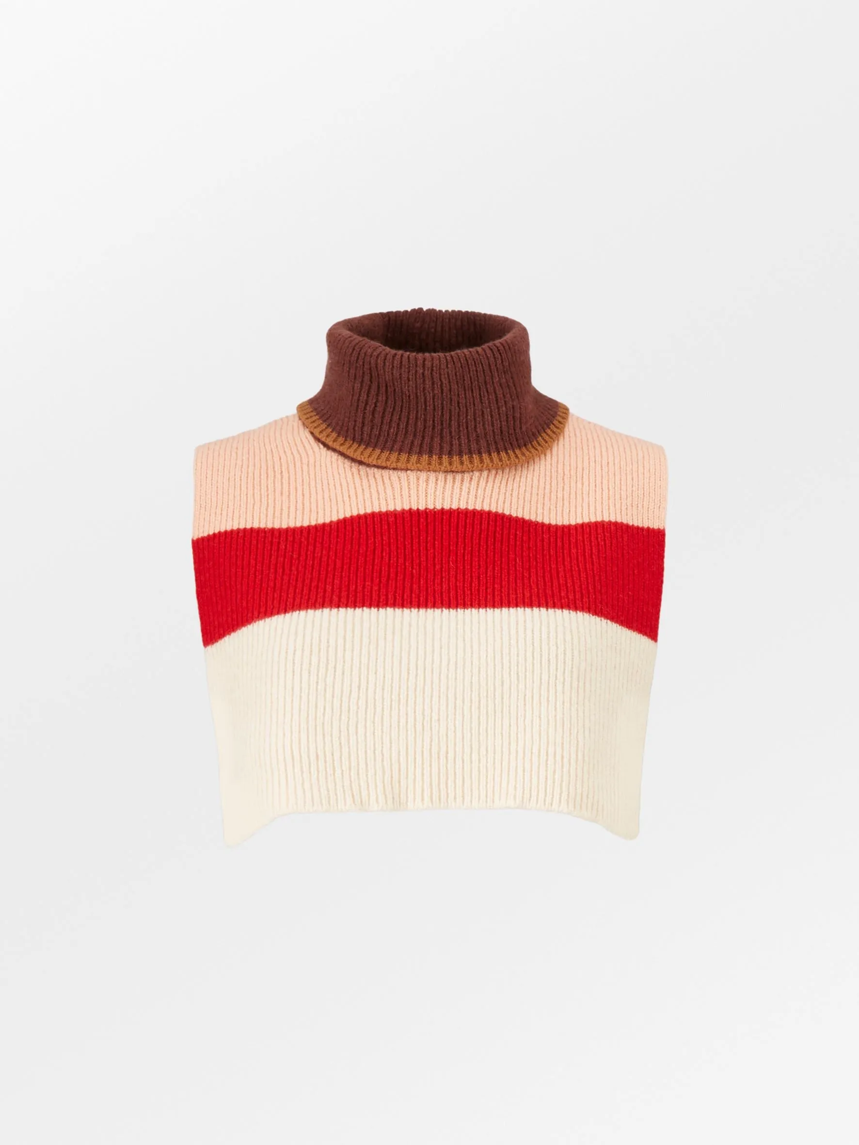 Colby Block Bib Neck