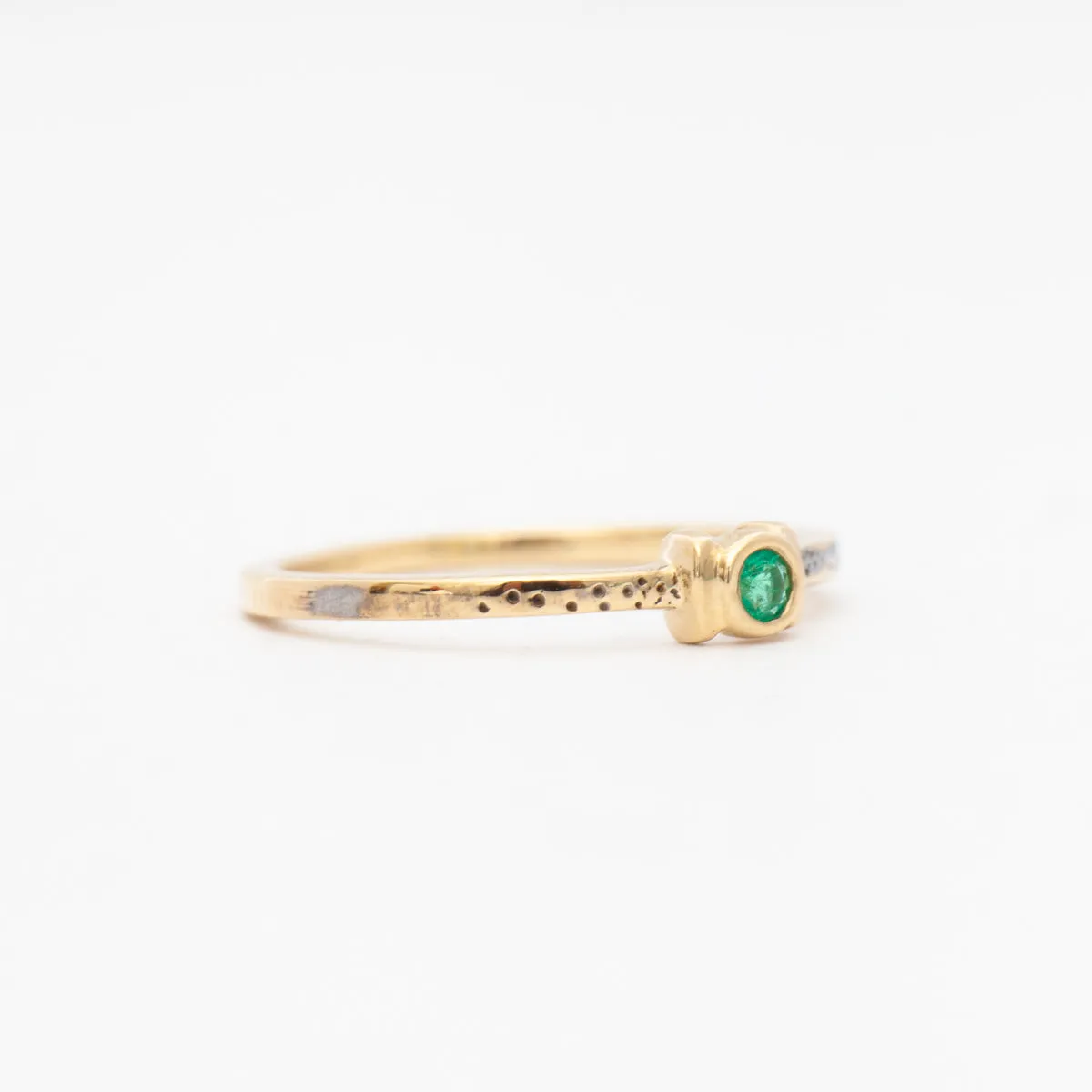 Emerald Catori Ring