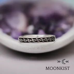 Narrow Infinity Knot Wedding Band  | Moonkist Designs